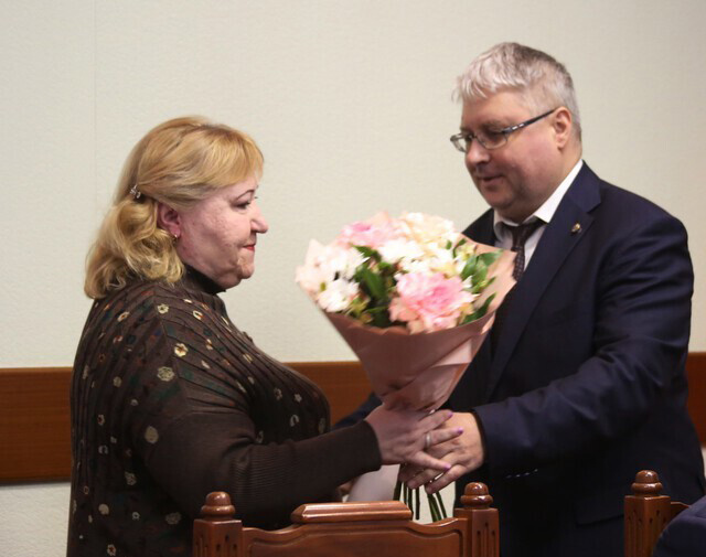 Тверские депутаты наградили лучших преподавателей Политеха за успехи в работе