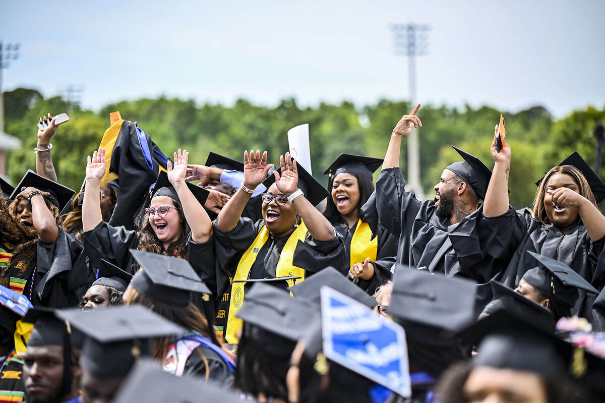 Высшее образование: кризис доверия