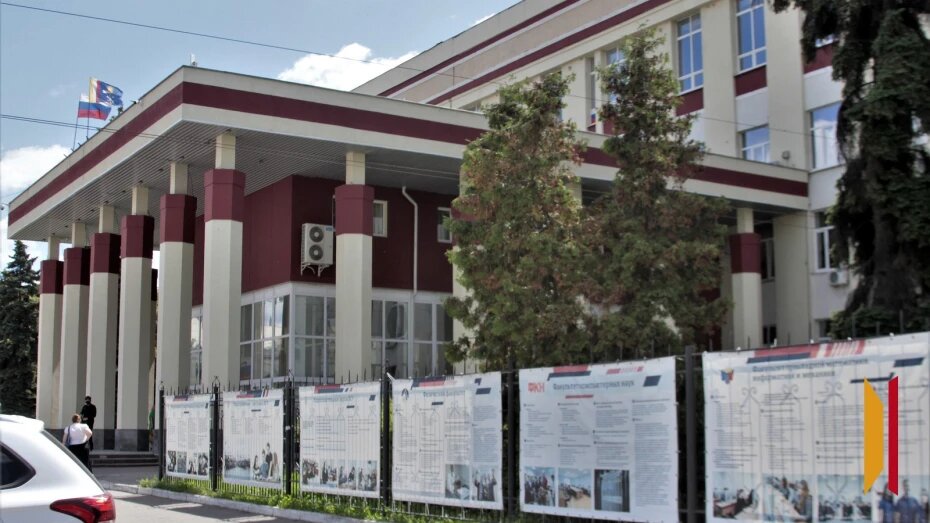    Автор фото: Евгения Емельянова (из архива), Сергей Агапов, пресс-служба ВГУ