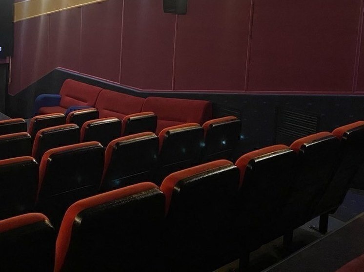     В кинотеатре «Победа» Белгорода прошел спектакль-вербатим о жизни города, фото: МК в Белгороде