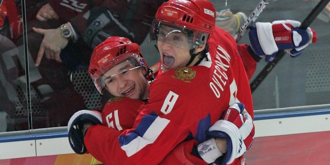 Отсутствие у Овечкина олимпийских медалей — главная недосказанность великой карьеры. Но шайба Канаде в Турине вошла в историю
