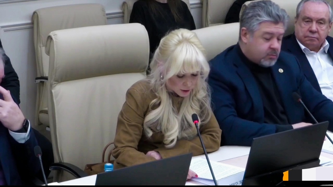 Екатерина Мизулина в Совете Федерации