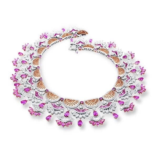 Колье из коллекции Haute Joaillerie. 