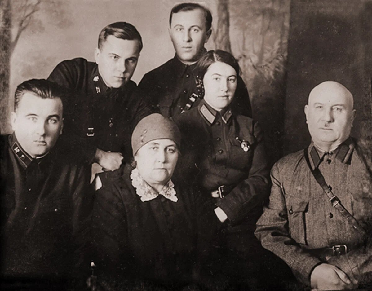 Семья Орловых