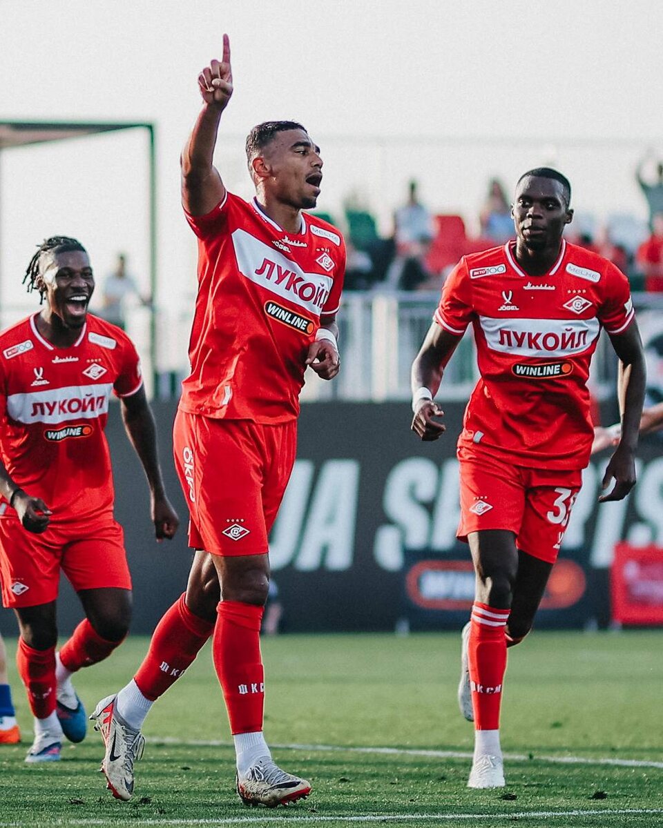    «Спартак»: остановится ли Карседо на кадровом багаже Станковича?Александр Владыкин