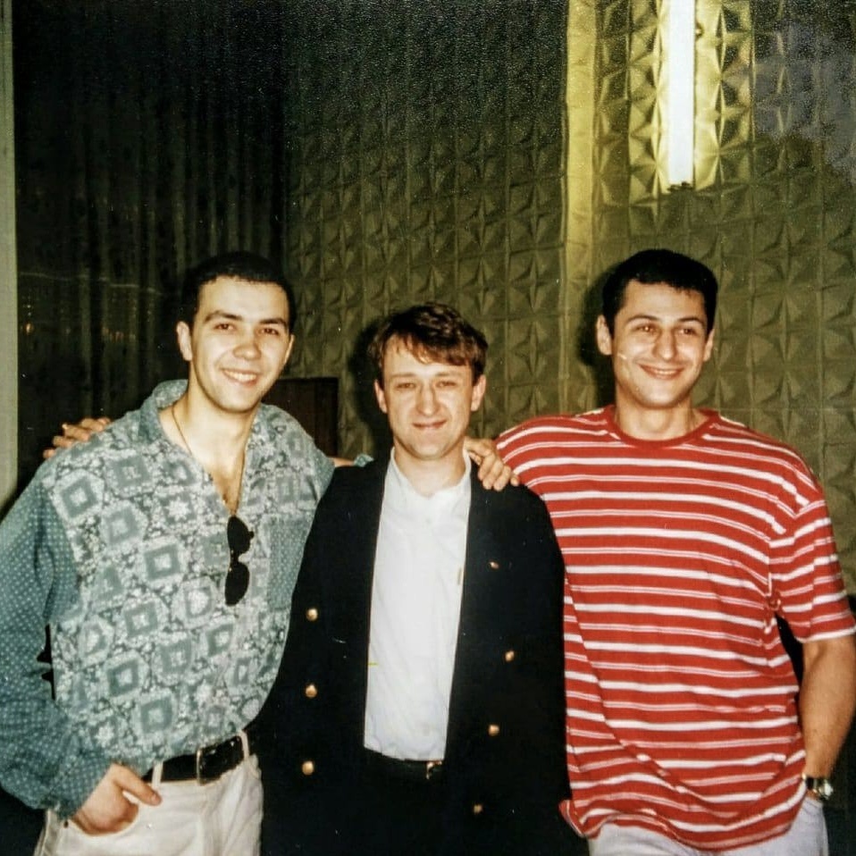 Партийная зона. Группа "Чай вдвоем" и продюссер Иван Смиронов.