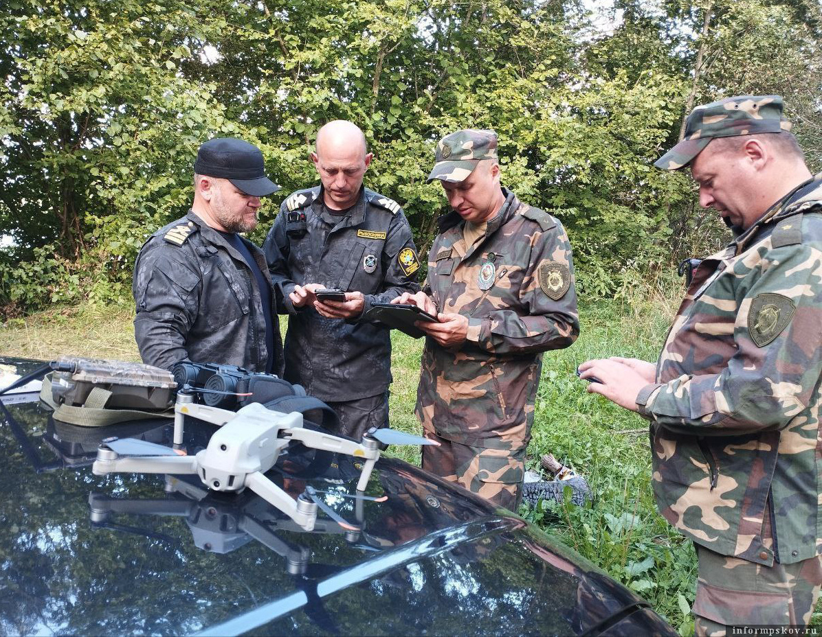 Псковская рыболовная инспекция обеспечена и БПЛА, и тепловизорами, и приборами ночного видения, что позволило выйти на новый уровень борьбы с браконьерством. Фото из архива отдела псковской рыбинспекции