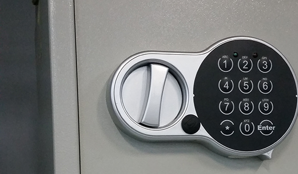     Сейф. Автор: редакция. Фото: редакция.