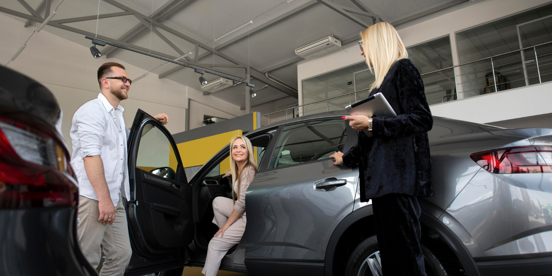 Китайские автогиганты категорически опровергли слухи о своем уходе из России и грозят подать в суд