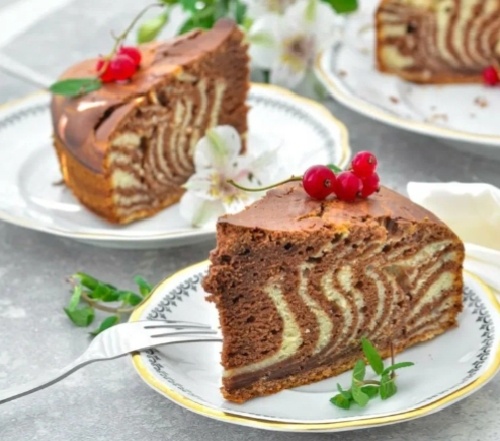 🦓 Классический советский торт «Зебра» (со сметанным кремом и глазурью)