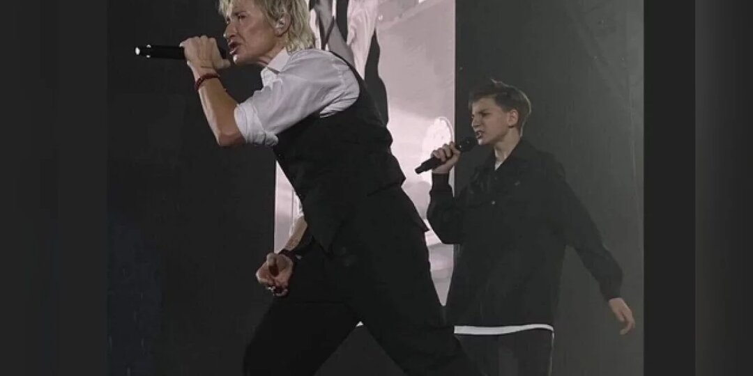 «Мечта сбылась». «Новый Шатунов» из Оренбурга спел на сцене с Арбениной