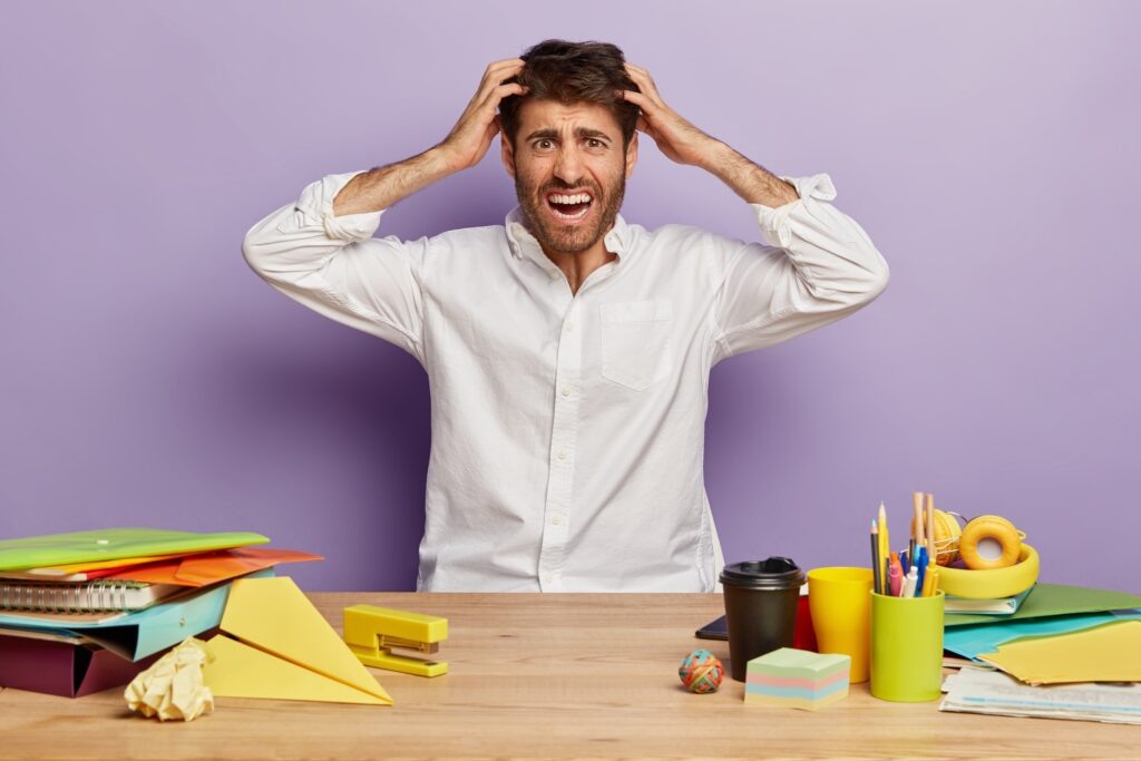 Занятость не равна продуктивности – это может быть признаком ментальной перегрузки. Фото: Freepik