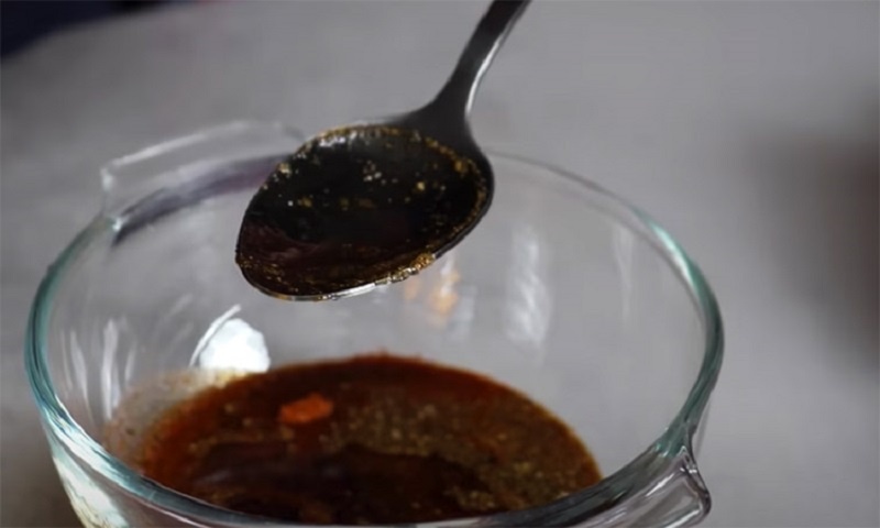 Восхитительные свиные рёбрышки в пряной глазури: раскрываем секрет идеальной корочки и сочности 