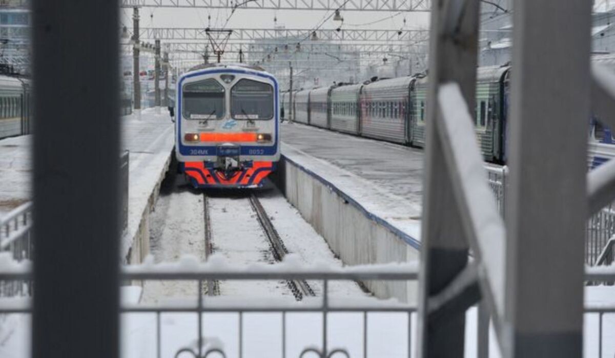     Электричка. Источник: © РИА Новости Автор фото: Артем Житенев