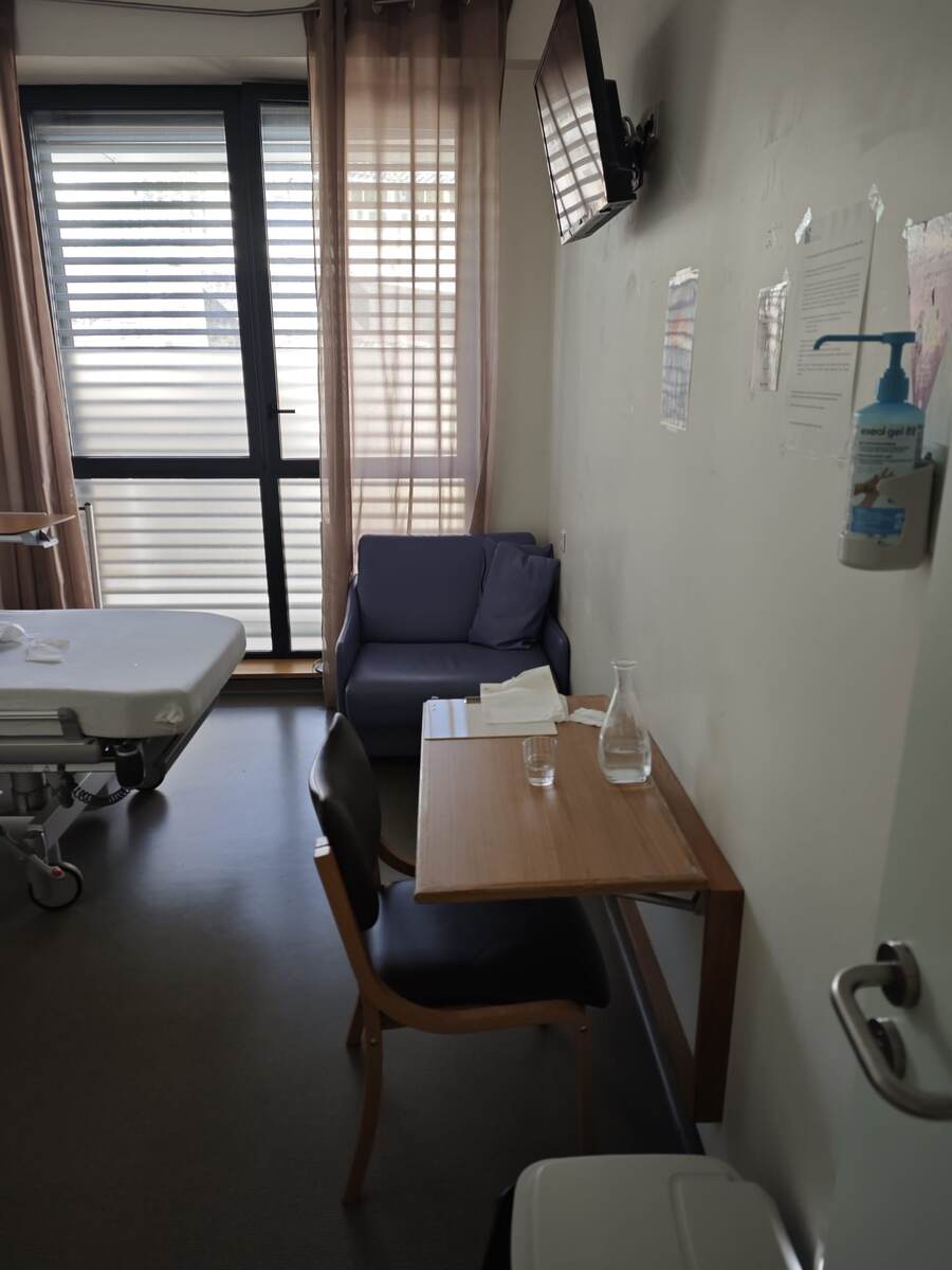 Кресло раскладывается.