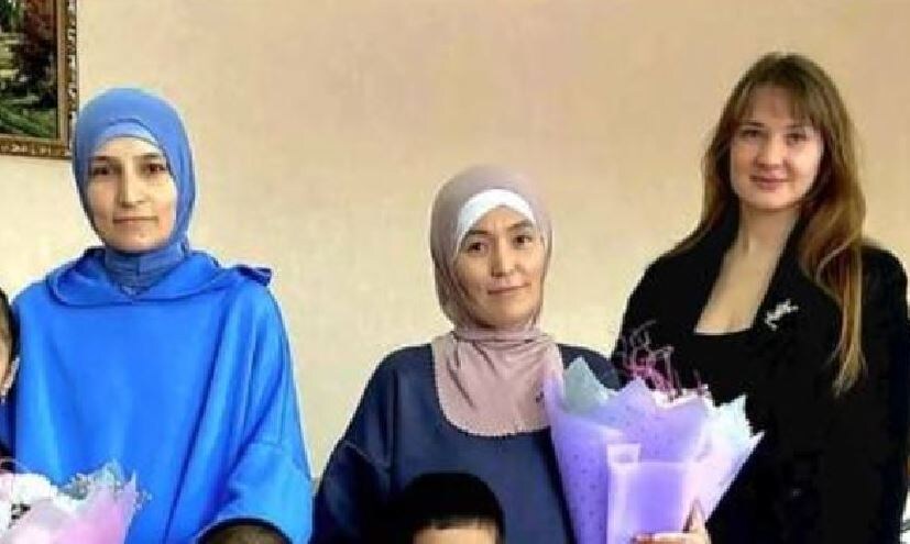 Мэр Сердобска Марина Ермакова вручила мигранткам сертификаты на жильё