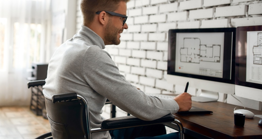 Пенсия и льготы для работающих инвалидов 3 группы в 2026 году. «Копейки» или реальные деньги?