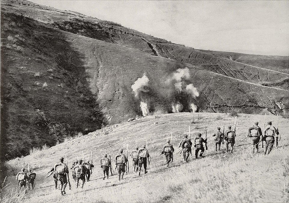 Атака болгарской пехоты в районе Битола, 1916г.
