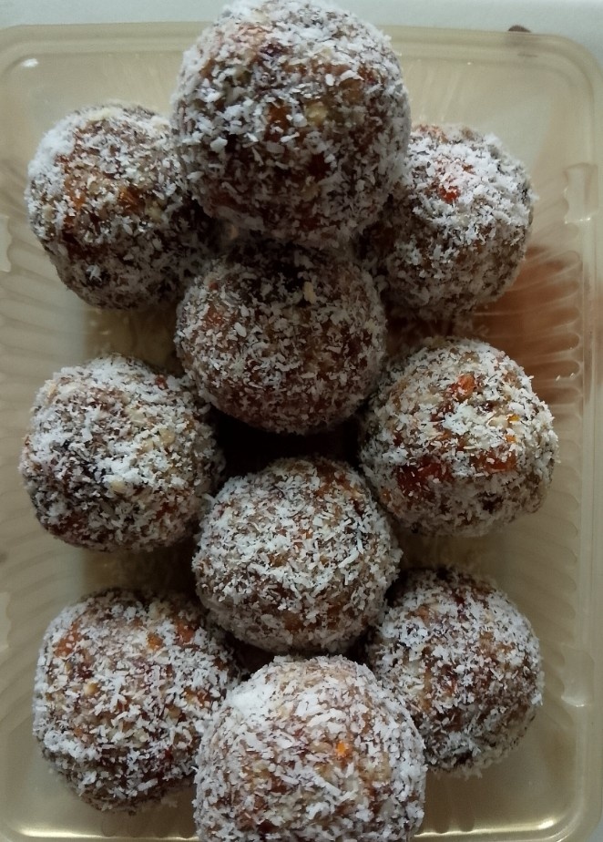 Вот такие получаются большие, почти как пирожные. Фото автора 