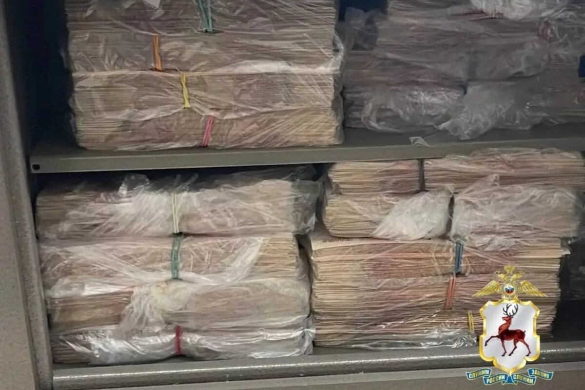    50 млн рублей нашли в сейфе у экс-главврача нижегородской больницы №33