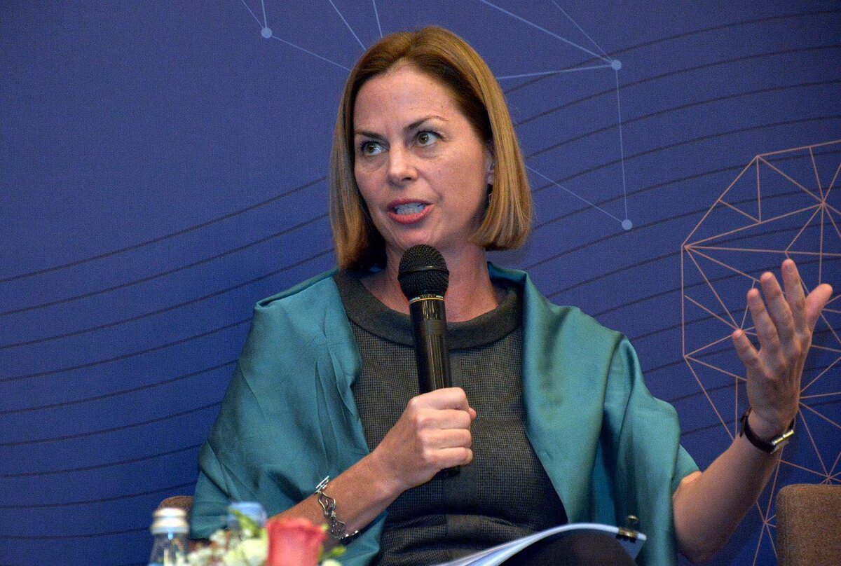 Директор программы глобальной демократии Института Маккейна Лаура Торнтон.