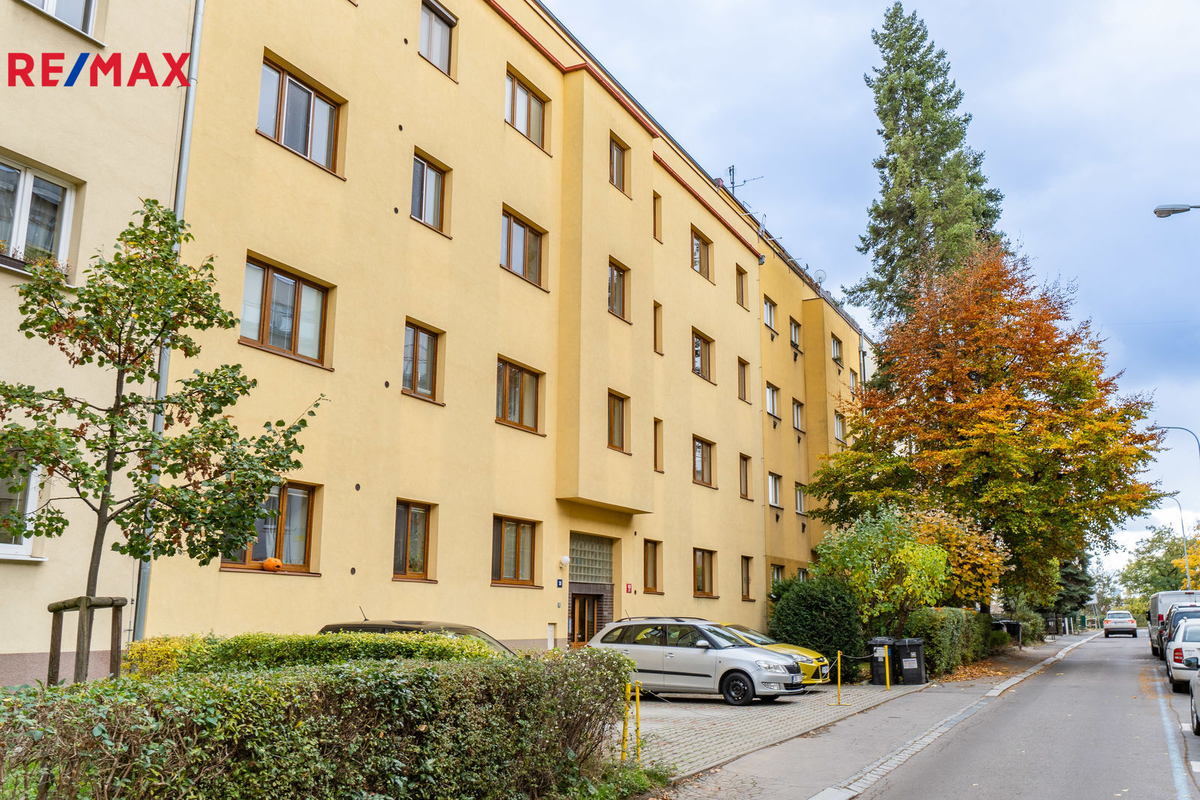 Это — не новостройка эконом-класса, а панелька из 1960-х 