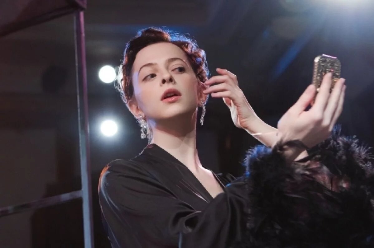    В «Сфере» состоится премьера комедии «Таланты и поклонники»