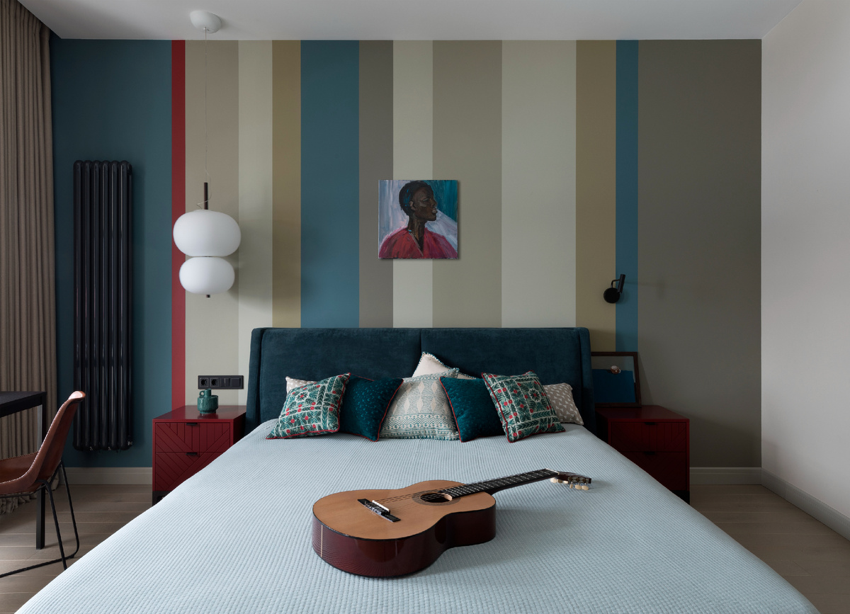 Спальня, фото Д.Васильев. Дизайнеры И.Кривцова и И.Бронникова. Стилист А. Вавилова.