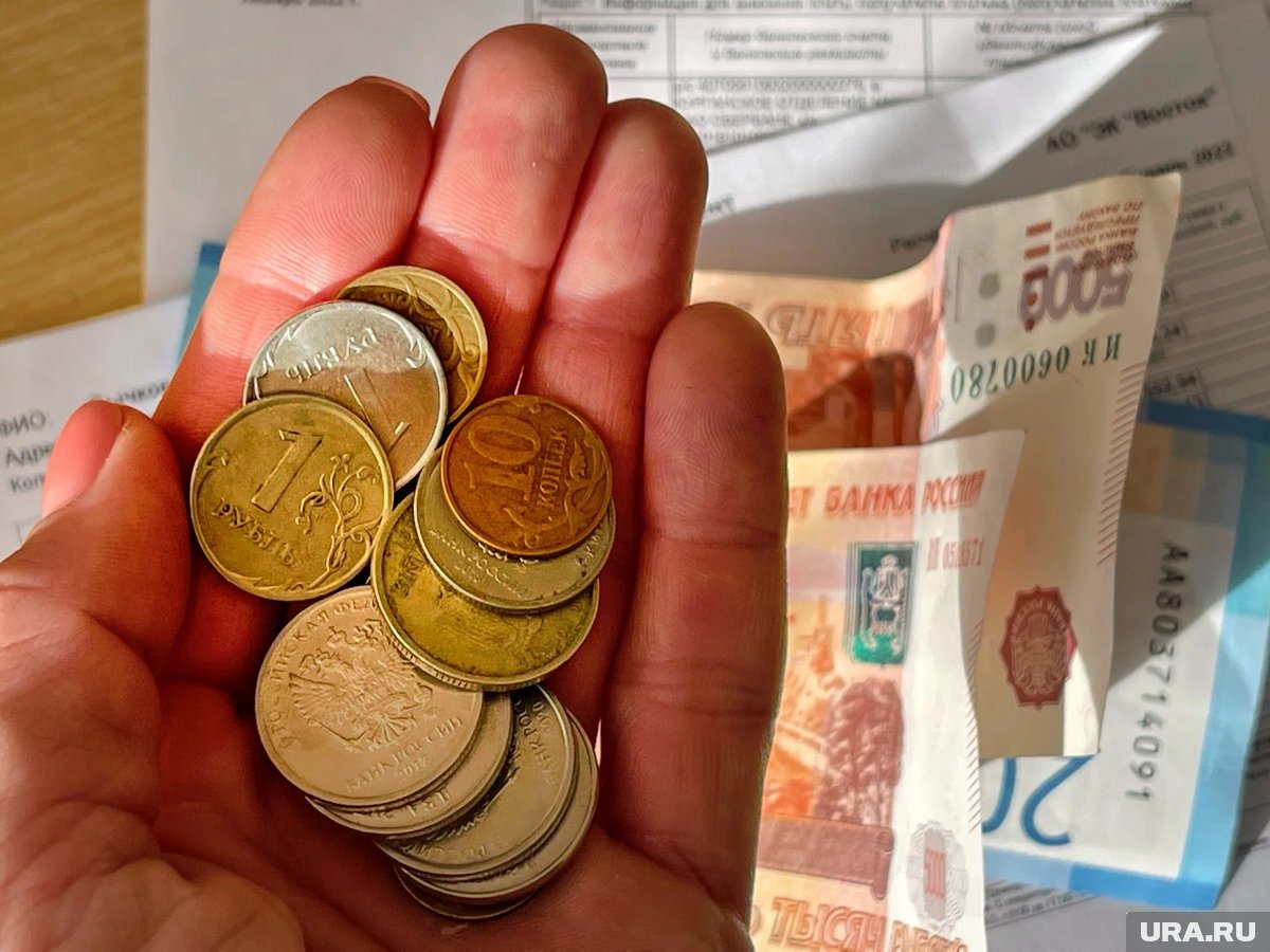     Тарифы на ЖКУ повышает публичная власть, заявил Андрей Широков