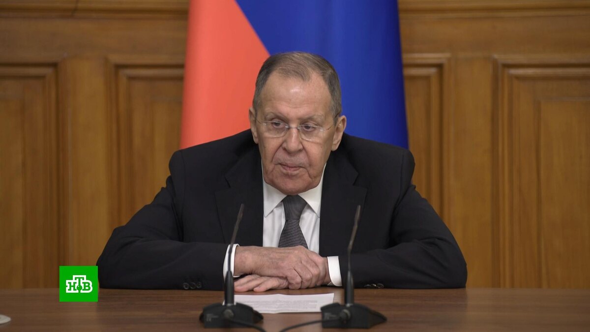    Лавров: слова Рютте в Верховной раде означают подготовку интервенции на Украину