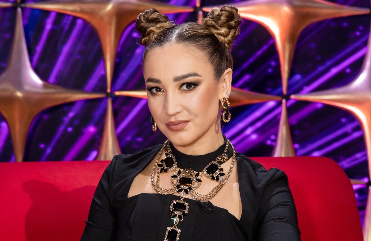 Ольга Бузова