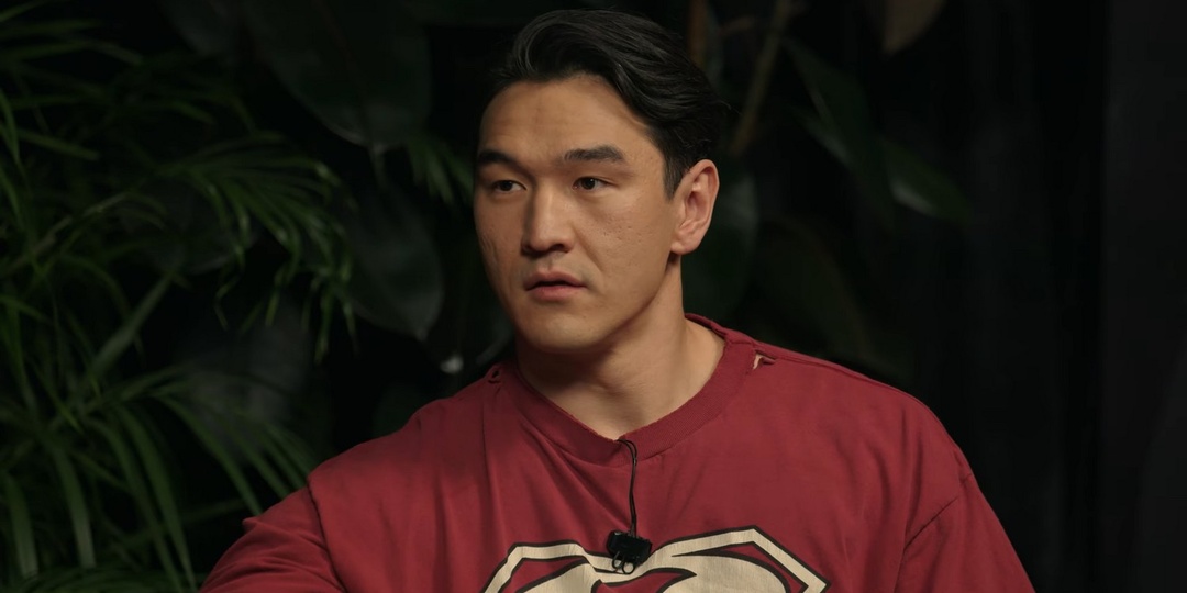 Выдворили, а теперь он герой? Что не так в ситуации с Нурланом Сабуровым