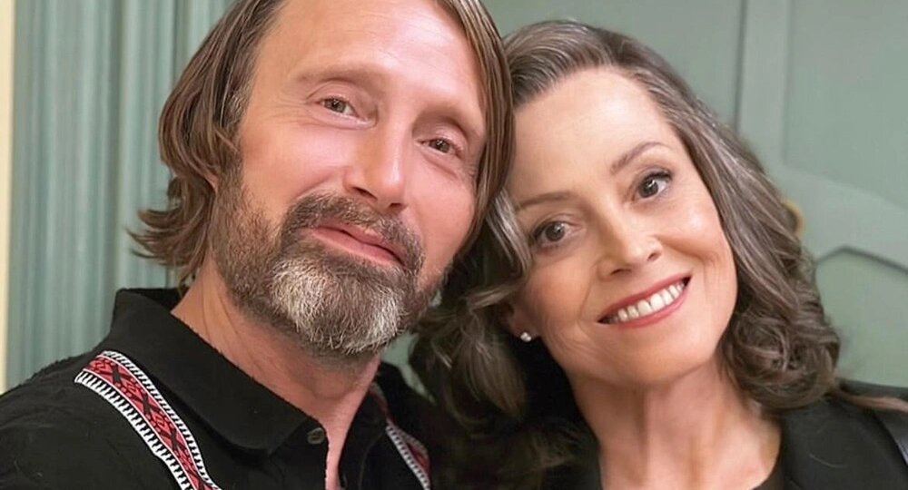 Детские «ужастики» для взрослых. «Поймать пыльного монстра-кролика». Сигурни Уивер.