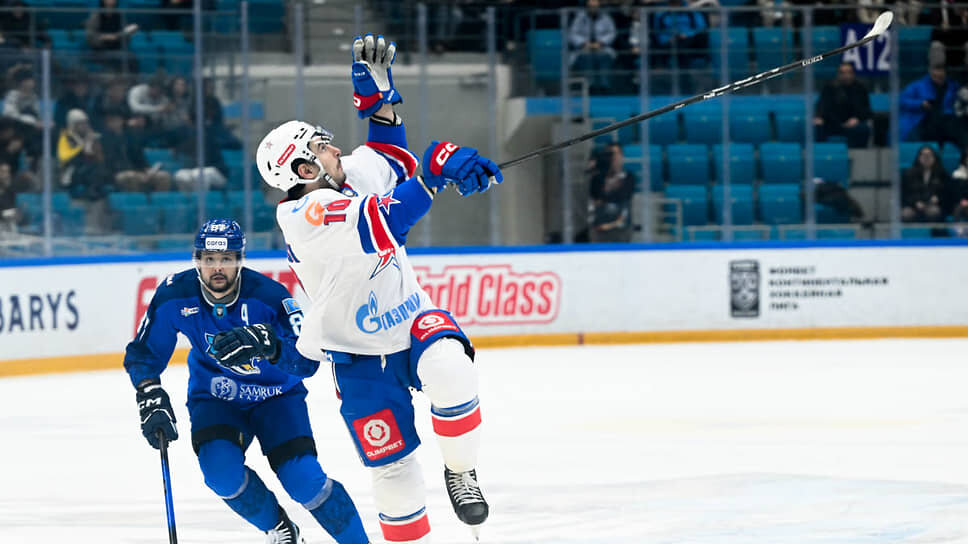 В матче с «Барысом», который занимает десятое место в Восточной конференции КХЛ и почти не претендует на выход в плей-офф, поначалу нашла коса на камень.📷Фото: ХК СКА