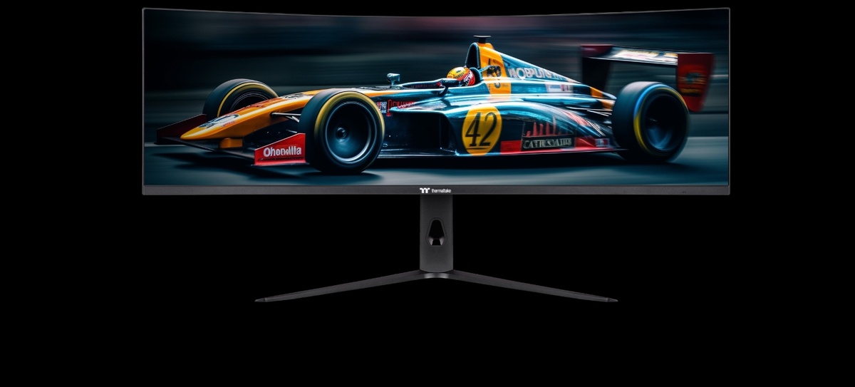 Фото Thermaltake  📷
