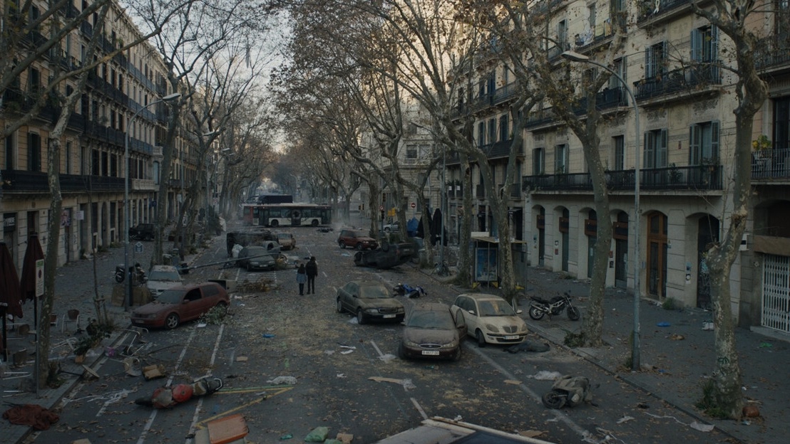 Кадр из фильма «Птичий короб 2: Барселона», 2023 год, режиссер Давид Пастор