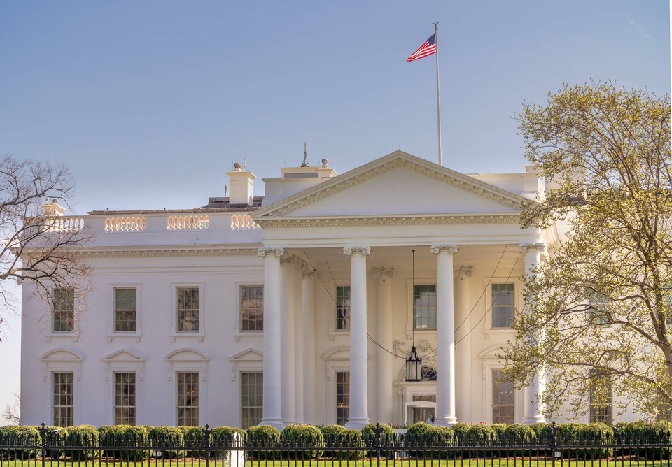    Терминалы Starlink США отправили для противников властей Ирана GLOBAL LOOK PRESS