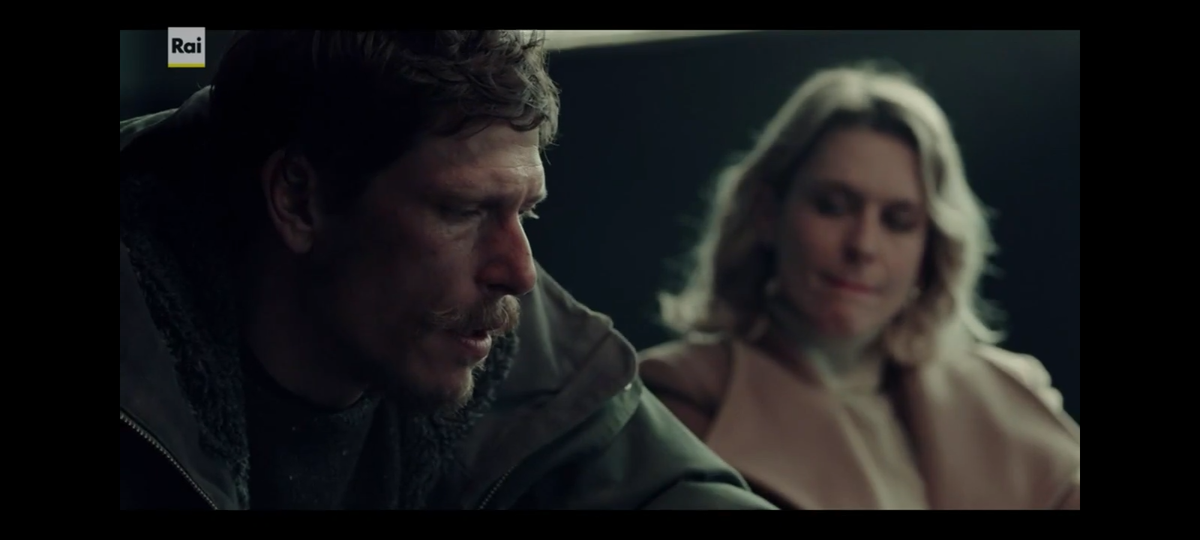 Кадр из сериала.