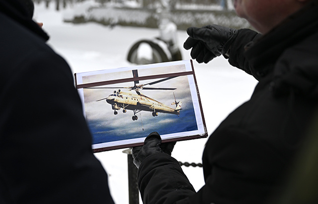 Глава Тверской области встретился в Торжке с летчиками Центра боевого применения
