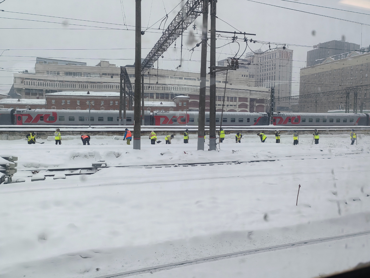 XXI век на дворе! В 20-м пути стругом чистили.