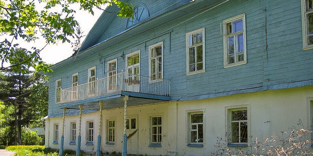 20 лет назад миллионер купил усадьбу, которой владели его предки. Что тут сейчас