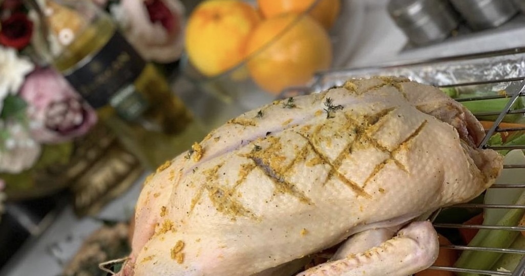 Утка с апельсинами, которая не сухая — 3 ошибки, из-за которых портится всё блюдо