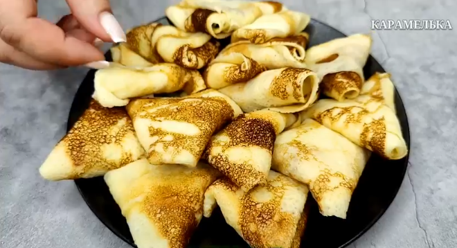 Тонкие блинчики с грибной начинкой, которые обожают в моей семье, готовлю на масленицу