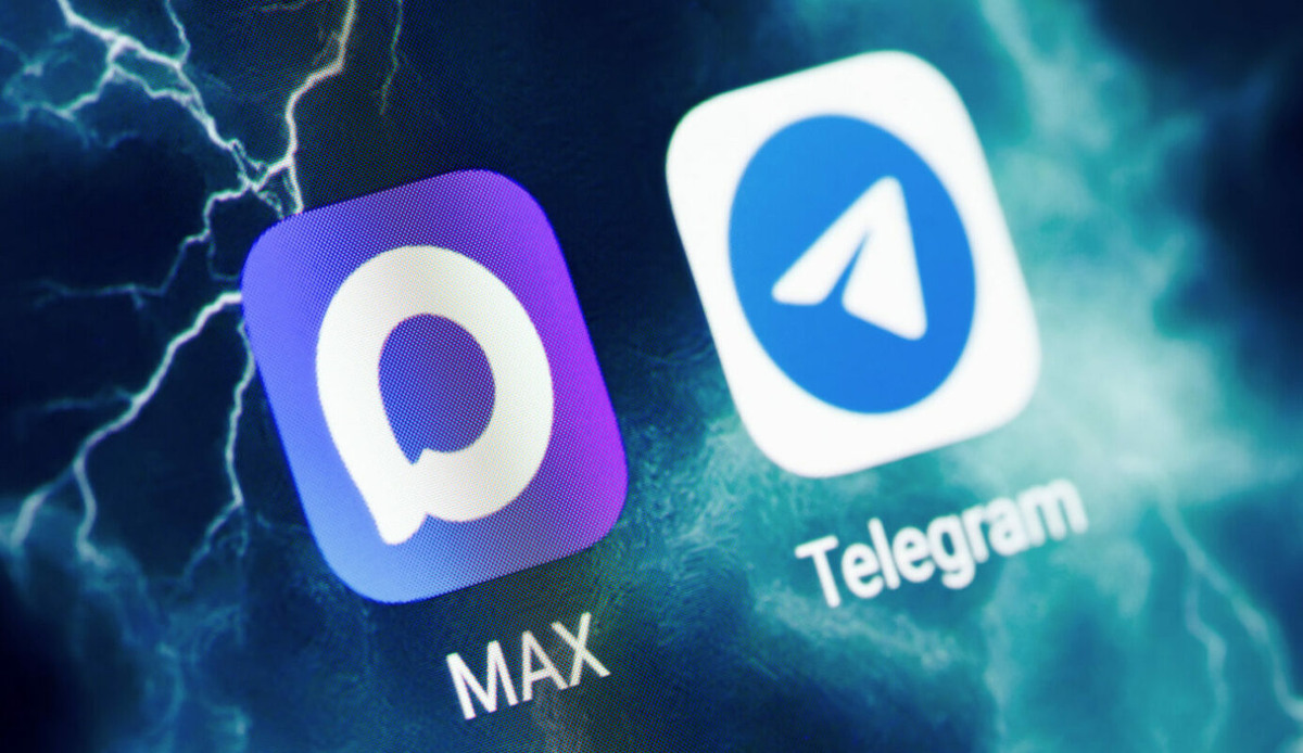    MAX and Telegram messenger apps on the smartphone screen