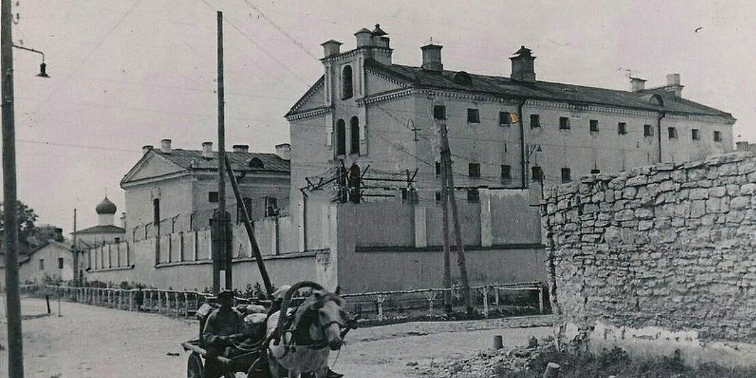 Знак расставания с несвободой