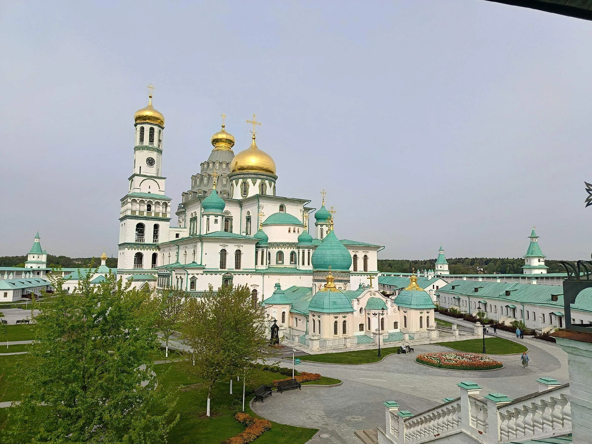 Воскресенский собор