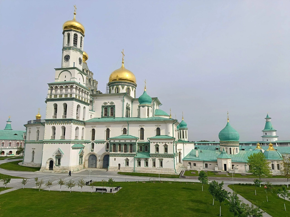 Воскресенский собор