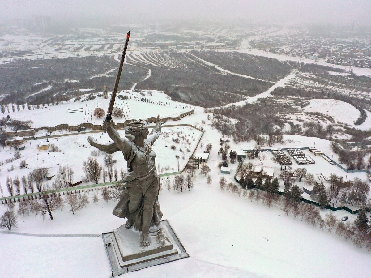    Монумент "Родина-мать зовет!" на Мамаевом кургане в Волгограде | © РИА Новости / Кирилл Брага