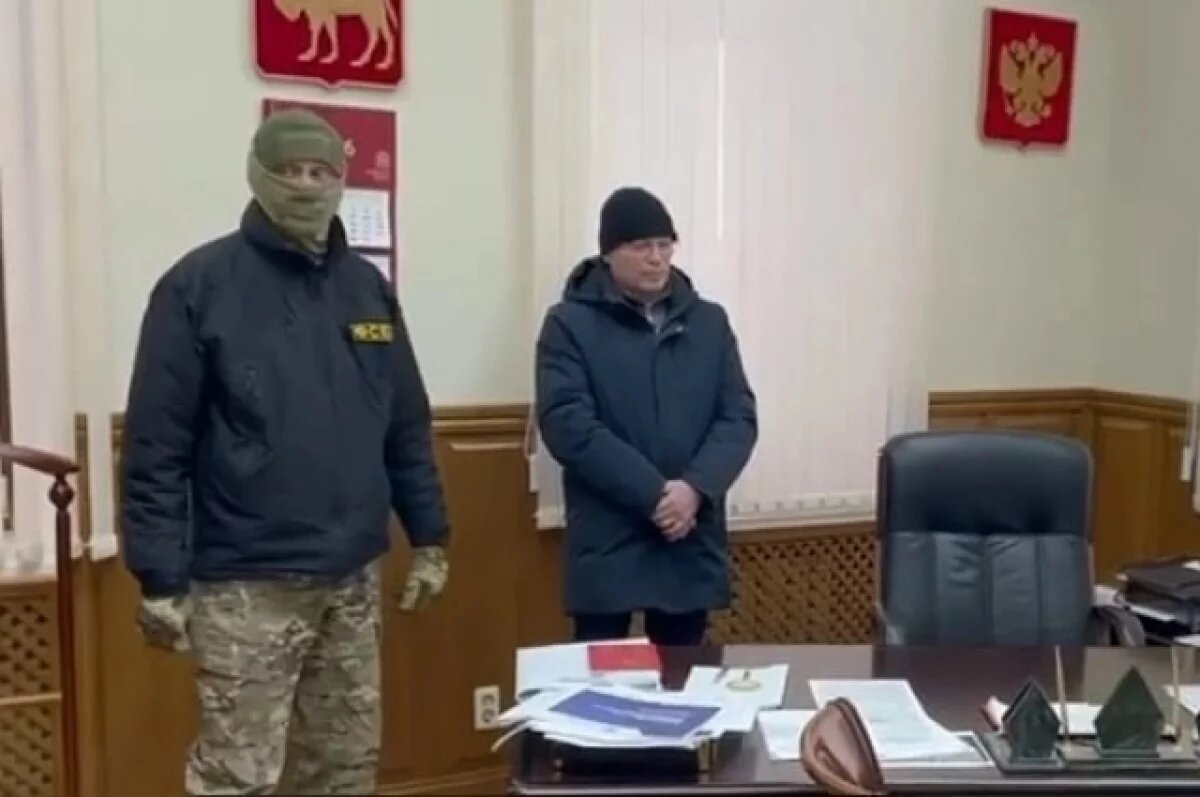    Сумма взяток, полученных замгубернатора Фалейчиком, составила около 2 млн