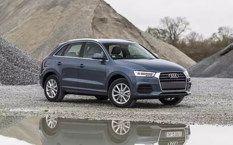 Audi Q3 в возрасте 8-10 лет – рестайлинг первого поколения. Средняя цена – около 2 млн рублей. Простые комплектации с передним приводом можно найти и за 1,5 млн рублей. Средний пробег – 129 тысяч км.Audi Q3
📷
